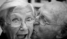 有关感情的经典语录：听说一次原谅会换来两次背叛