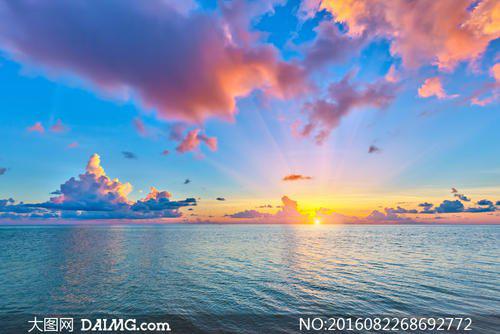 那只是一片蓝天