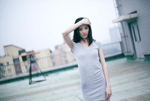 我不知道离开时寂寞意味着什么