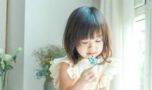 小孩笑的好开心句子