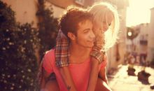 此时此刻开心的句子