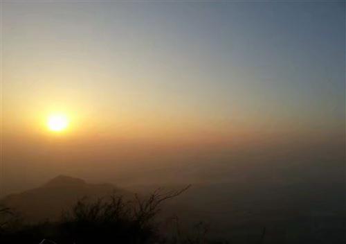 有机会与您所珍视的人一起观看海浪和海岸