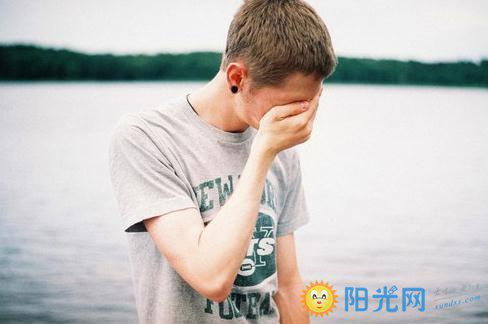 幸福是别人假装看到的另一种痛苦