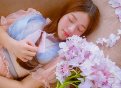 生活和两个幸运的人一样好：一旦遇见您