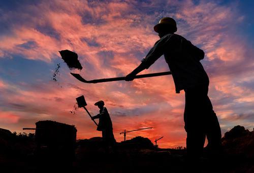 劳动是最光荣的