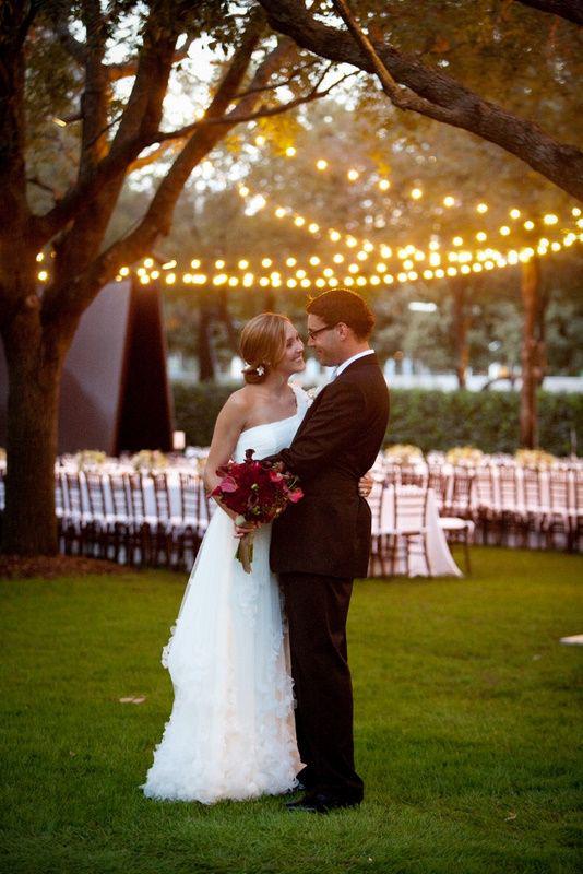 红酒令人陶醉而美丽