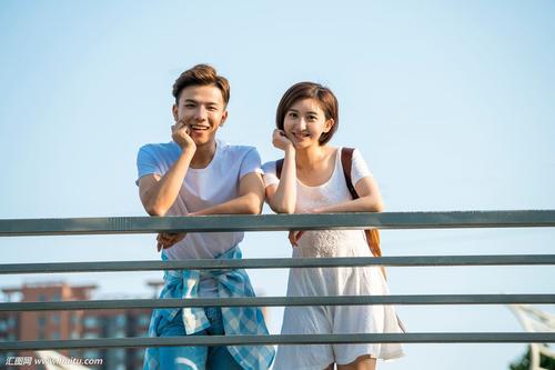 使我的女朋友开心的句子是什么