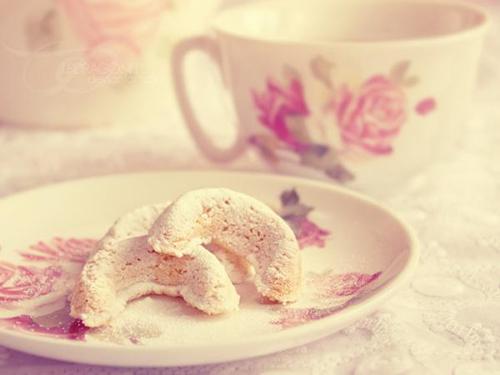 请欣赏编辑组织的生日快乐句子