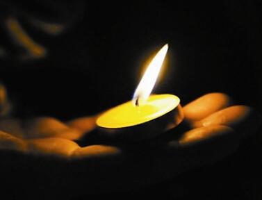   梦见已故的亲戚