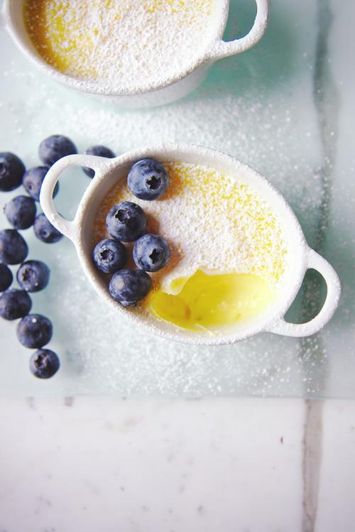 编辑编辑了一些有关不幸女性的句子