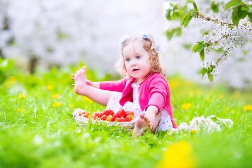 儿童自觉进食是最幸福的事情