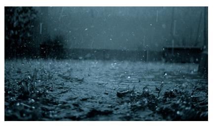 但我们可以看看其他人在下雨天在想什么