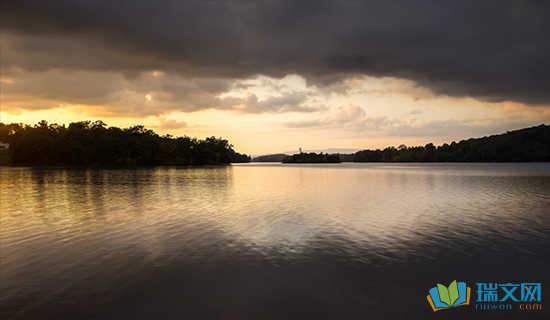 不会生气的安慰自己的句子1 首先