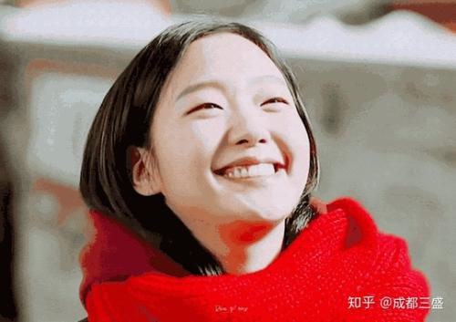 微笑的脸比哭的脸好一百倍