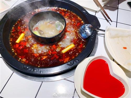 没有什么季节比冬天更适合火锅了
