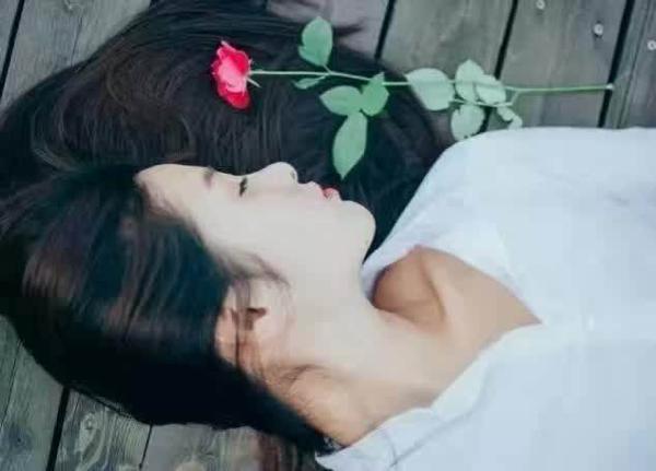 让我们来看看编辑所编成的对您非常满意的句子