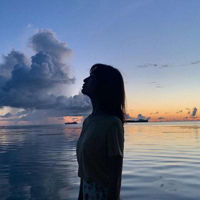 有些句子足以使人难过