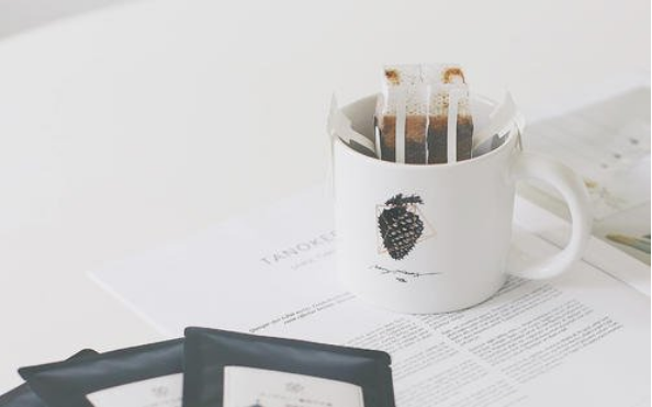 42.青年是如此绚烂,但烟火已经结束。