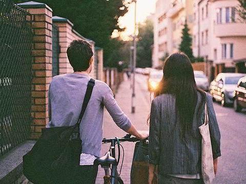 干净整洁的句子,用特别的心情谈论心情1