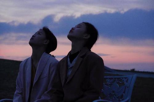 坚持2后面的悲伤句子