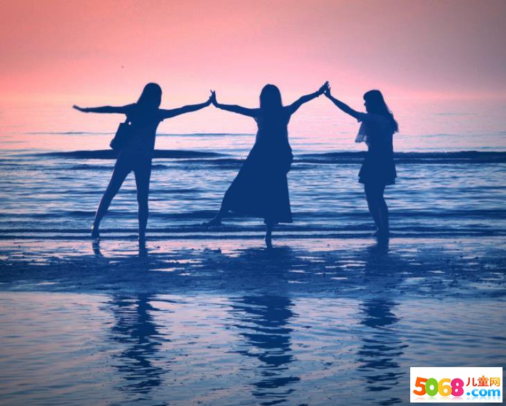 中国友谊作文通用句1