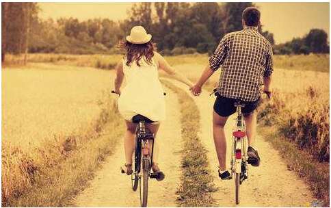 爱情的浪漫句子 人间相伴