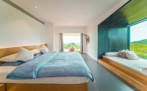 在窗外描述安静的句子