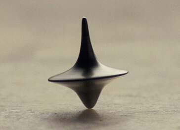 20.实现重要目标的途径有两种：努力工作和毅力。努力只有少数人拥有，但是毅力的毅力可以由大多数人实现。