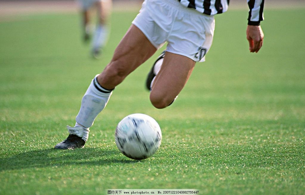 15.没有这些伟大的白人灵魂，圣地亚哥伯纳乌只是一个普通的足球场。