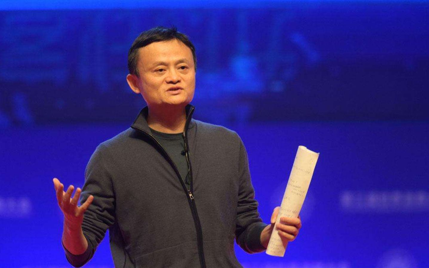 15.我不要名望,财富或地位。我只希望很好地学习数学。我在这方面有一些贡献,可以为中国人民提供帮助。 -陈景润