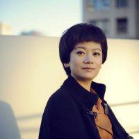 30.如果你累了,靠我的肩膀休息。如果您害怕,请躲在我的怀里让我保护您。