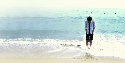 9.安静的夜晚，风仍然是一样，月亮仍然是一样，抬头看着夜空中密密的星星，我发现了昨晚的星星，昨晚的歌现在已经消失了。