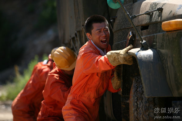 赞美努力工作的句子2