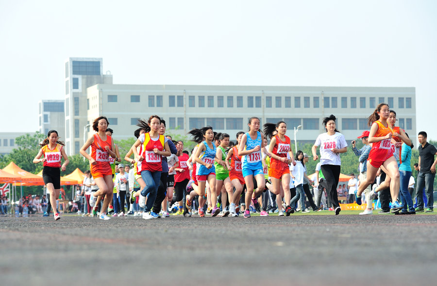 搞笑班级口号大全 1