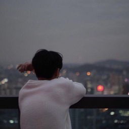 被背叛的心痛的句子说说心情 1