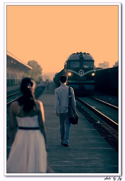 关于心痛行想哭的句子 2