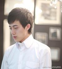 20.爱就像咖啡。您必须仔细烤，然后仔细煮。研磨咖啡本身也是咖啡的一部分。如果您想享受咖啡的味道，就必须忍受磨碎的咖啡的酸味，但是只有当您放入咖啡时，咖啡粉才会沉入杯底...好吧，我的意思是如果您口渴了，应该喝水。咖啡是享受。