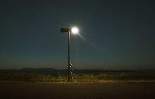 20.如果我没有你，我怎么能快乐？没有你我怎么能入睡。没有你，我的世界并不完美。