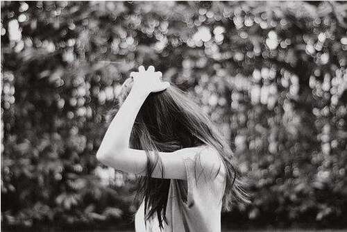 悲伤的眼泪含泪，每一句话都the动人心2