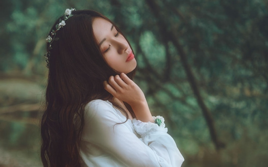 关于女性的经典句子的第一期