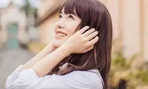 最佳自我的女性句阳光女性的句1