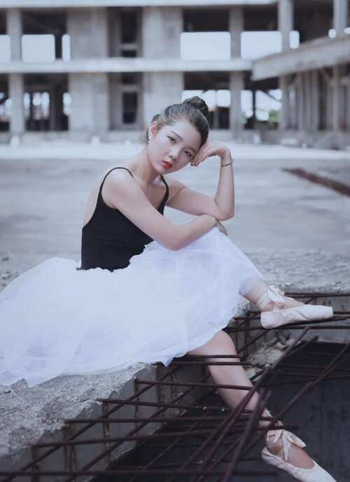 9.在某个时刻，您真的要回到特定年份和月份中的特定日子吗？