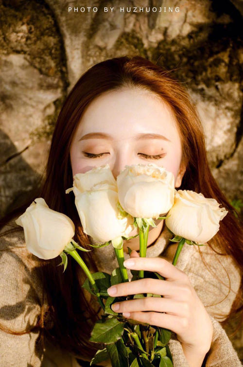 12.密不可分,除了牙齿,还有爱。除了牙齿和爱,我无能为力。