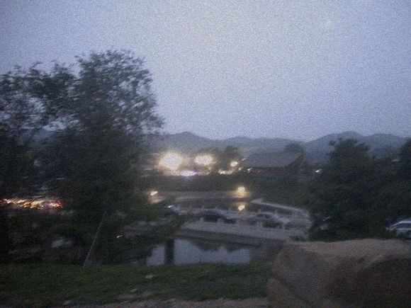 9.教师是神圣的职业。您不知疲倦地为孩子们的学习和成长而进行的教育和教育。非常感谢您对孩子们的爱与教，我们在这里再次要说：老师，谢谢！