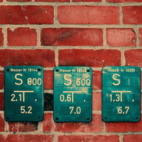 11.周末放松身心，精神焕发，身心健康；万里碧空心情很好，周末我心情很好。期待已久的周末终于到了，您可以睡了，哈哈！