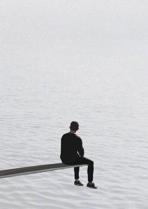 11.爱上香烟的气味就像爱上你一样。