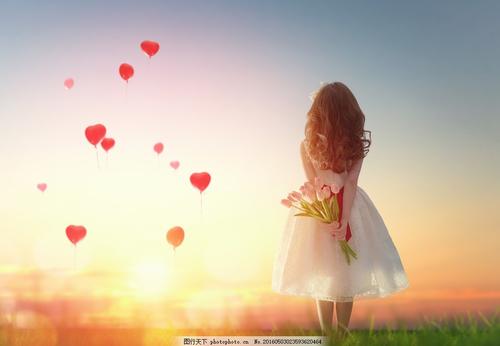 11.想家，很热情，总是让我很镇定。我每天都想念家，我想念在家的床，而且我想知道我在家的母亲是否又白发了。我想从潘玉露那里偷东西，我经常想念你。奶牛场D盖住？肽原谅？