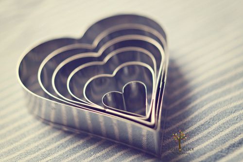 11.父亲的爱是一种光芒,即使在黑暗的边缘,您的灵魂也能看到明亮的道路。