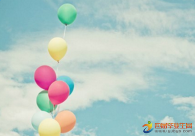 11.心灵的花朵需要对水的永恒爱,感恩的世界需要以真实的情感来装饰。