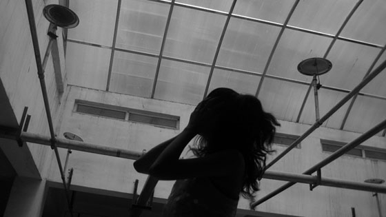 QQ空间心情跟图片聊天